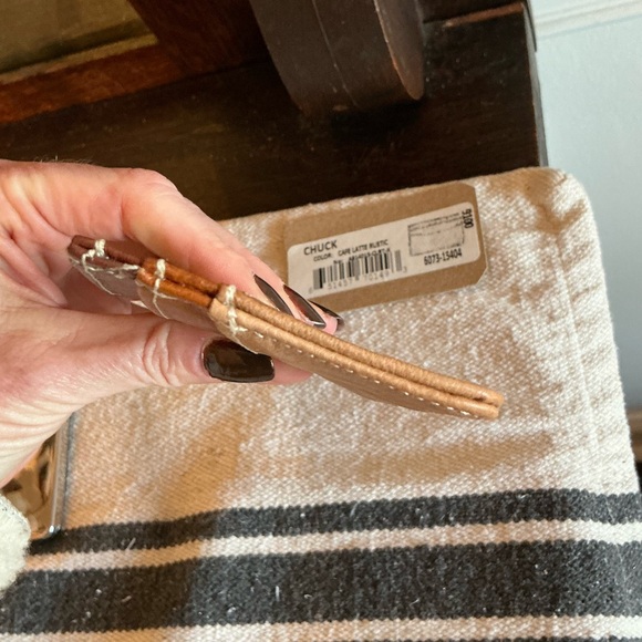 NWT Bed Stu Leather Chuck Card Wallet Cafe Latte Retail $65 - Picture 5 of 9